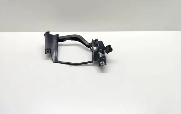 BMW 5 E60 E61 Headlight/headlamp mounting bracket 158738 15873800