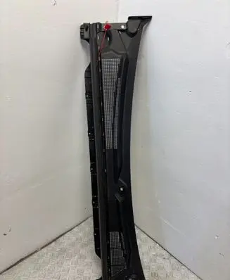 Renault Arkana Wiper trim 668115282R
