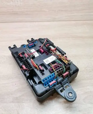 BMW X5 F15 Fuse module 9316569