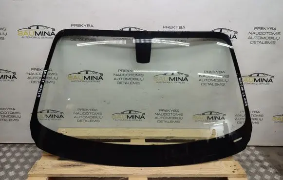 BMW 1 F20 F21 Front windscreen/windshield window 