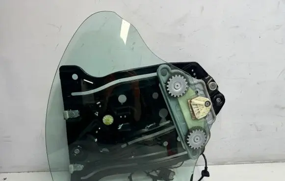 BMW 6 F12 F13 Rear door window regulator with motor 7303787