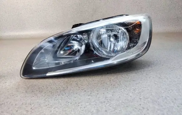Volvo V60 Headlight/headlamp 31420271