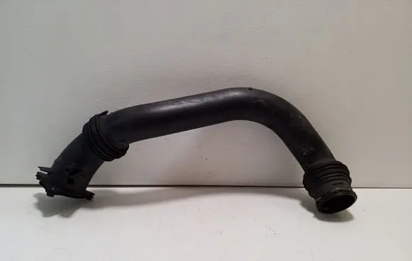 BMW 3 G20 G21 Intercooler hose/pipe 13718601683 8601683