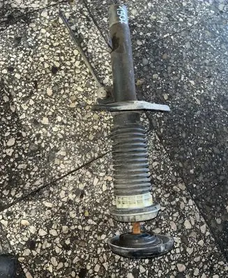 Volvo S40, V40 Front shock absorber/damper