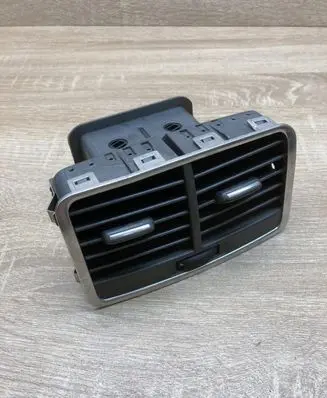 Audi A6 S6 C6 4F Rear air vent grill 4F0819203B