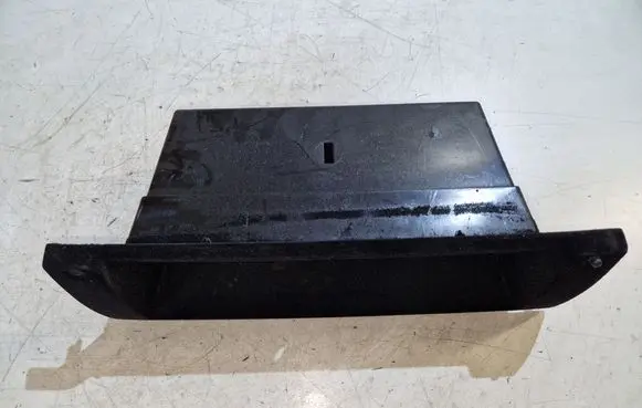 Land Rover Range Rover Sport L320 Glove box 34181M