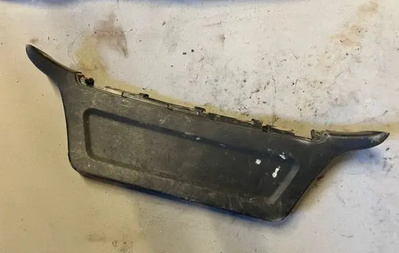 Mitsubishi Outlander Tailgate/boot lid cover trim 