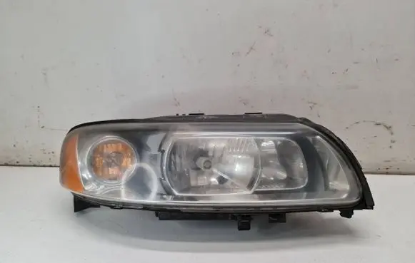 Volvo V70 Headlight/headlamp 30784250 89901007