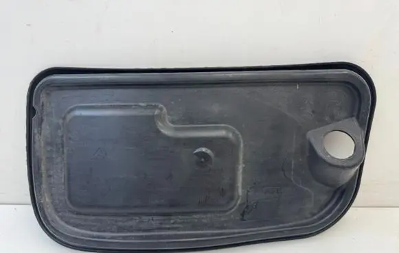 Porsche Macan (95B) Other front door trim element 95B837916B