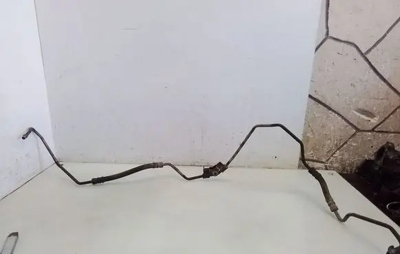 Power steering hose/pipe/line