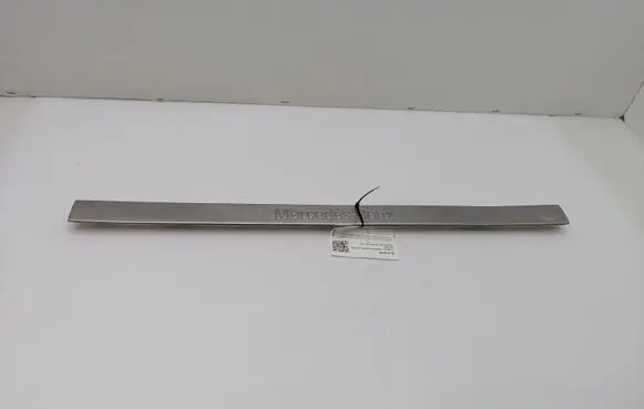 Mercedes-Benz ML W163 Front sill trim cover A1636860720
