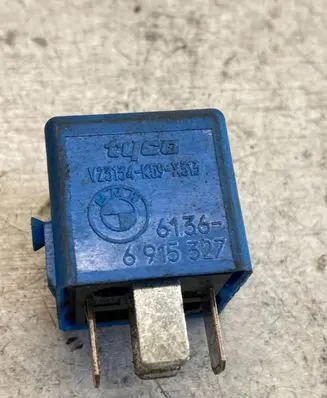BMW 5 E60 E61 Other relay 61366915327