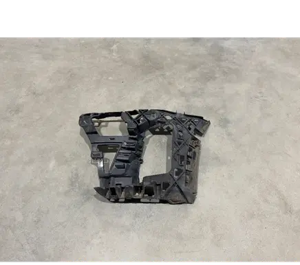 Volkswagen Golf VII Front bumper mounting bracket 5G0807723A