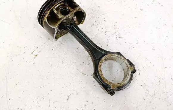 Mercedes-Benz CLA C117 X117 W117 Piston with connecting rod A2701917