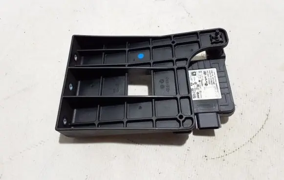 Hyundai Ioniq 5 Distronic sensor radar 99110GI000