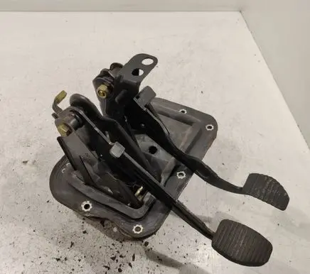 Peugeot 406 Pedal assembly 