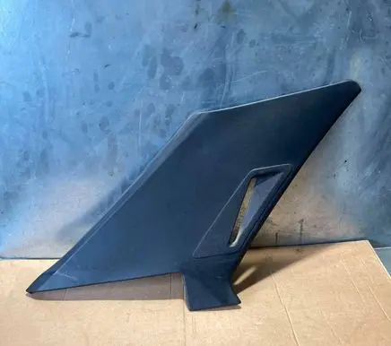 Mercedes-Benz E W124 (C) pillar trim 1246952744 12740000