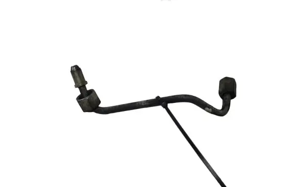 Chevrolet Captiva Fuel injector supply line/pipe 