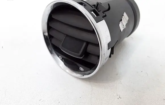 Peugeot 308 Dash center air vent grill 9658515377