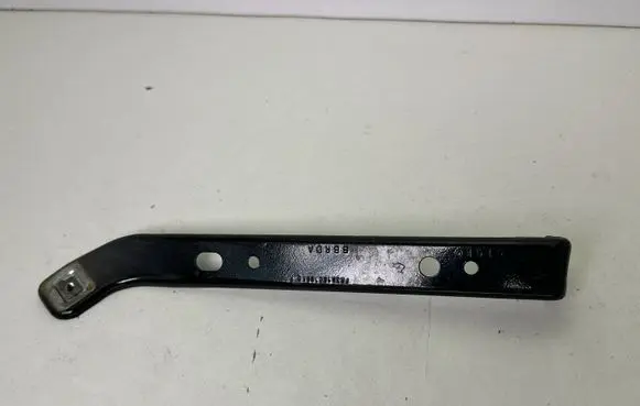 Ford Mustang VI Fender mounting bracket FR3B16C198BC