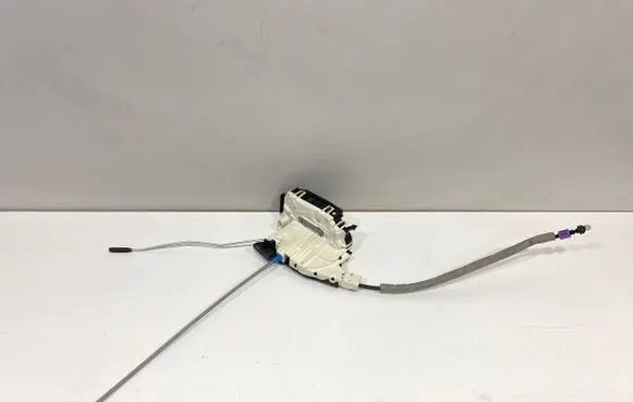 Mercedes-Benz ML W166 Rear door lock A2047302735 ZGS002