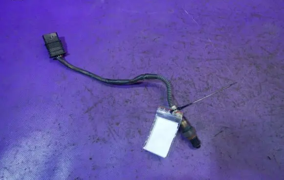 BMW 5 F10 F11 Lambda probe sensor 0258027029