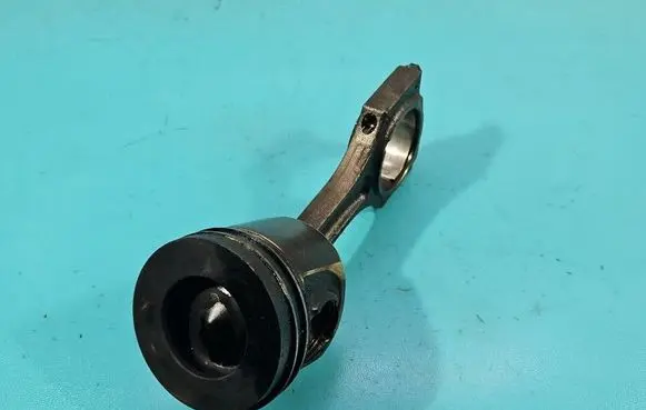 BMW X6 E71 Piston IMPRK1543025