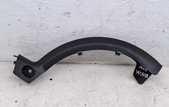 Mercedes-Benz C W205 Other trunk/boot trim element A2058210089