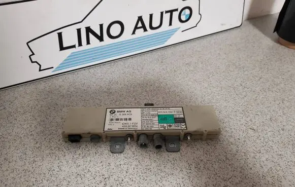 BMW 5 E39 Antenna control unit 65258368879 ADM75401