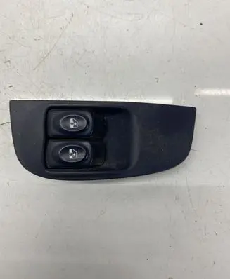 Renault Megane I Electric window control switch