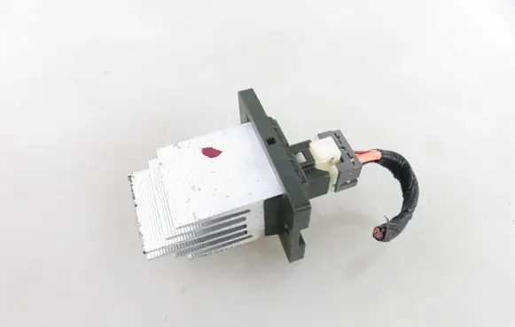 KIA Sportage Heater blower motor/fan resistor 