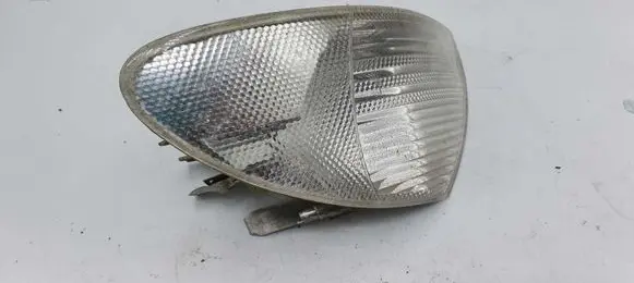 BMW 3 E46 Front indicator light 1315106140