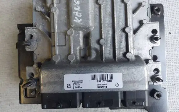 Renault Kangoo II Engine control unit/module 237107384R