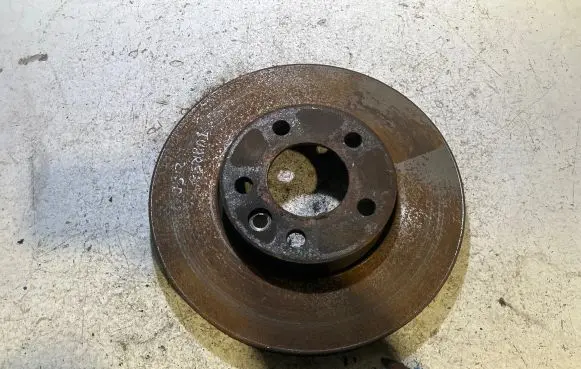 Volkswagen Touareg I Front brake disc