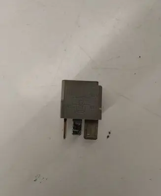 Mercedes-Benz E W211 Other relay A0025422619 4RA007793007