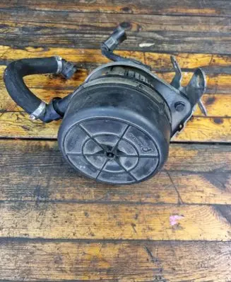BMW X3 E83 Secondary air pump 72812402 7514953