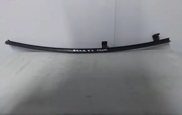 Subaru Outback (BT) Other rear door trim element 