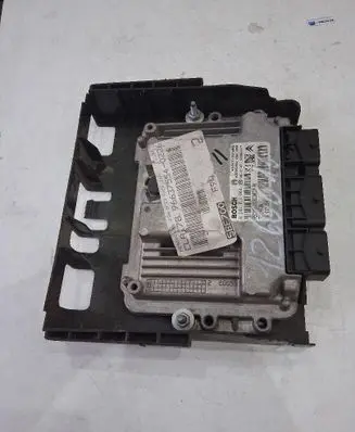 Peugeot 207 Engine control unit/module ECU 0281013868 96637554