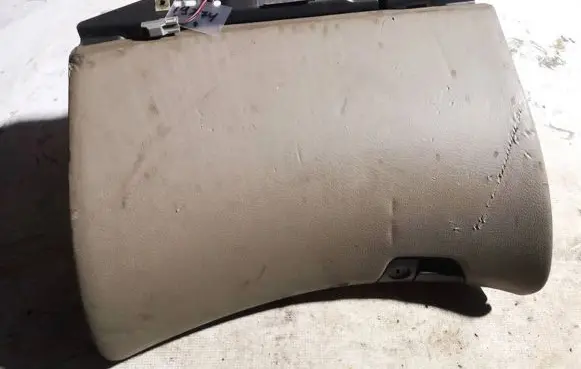 Volvo S60 Glove box 8650374