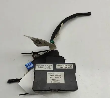 Toyota Land Cruiser (J100) Alarm control unit/module 0819012850 2370001940