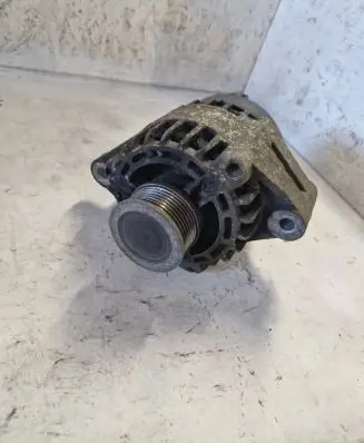Alfa Romeo 159 Generator/alternator 71784513
