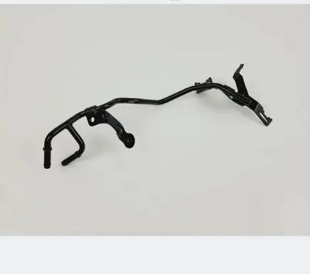 Volkswagen PASSAT Engine coolant pipe/hose 04L121070AB