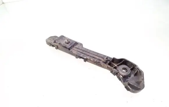 KIA Carens II Front bumper mounting bracket 865141D000