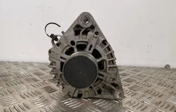 Hyundai i40 Generator/alternator 2609674 373002A800