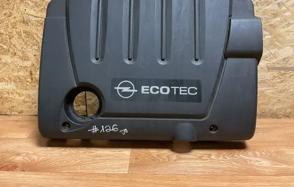 Opel Zafira B Engine cover (trim) 55558383