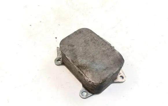Honda Civic Oil filter mounting bracket