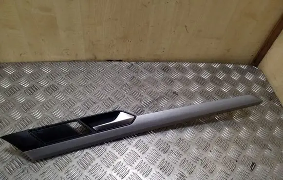 Volkswagen PASSAT B8 Front door trim bar 3G0867440