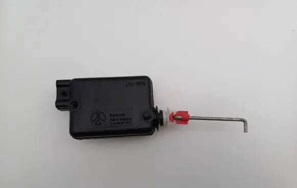 Renault Megane I Central locking motor 