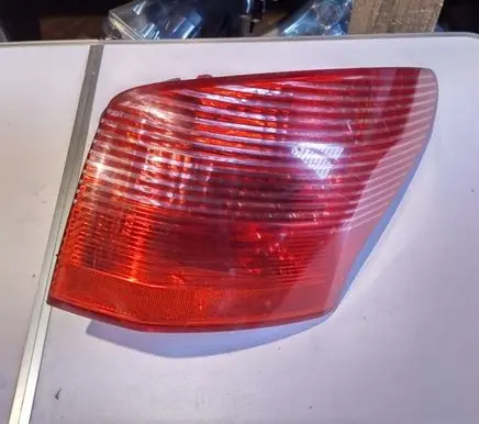 Peugeot 407 Rear/tail lights 9641948680