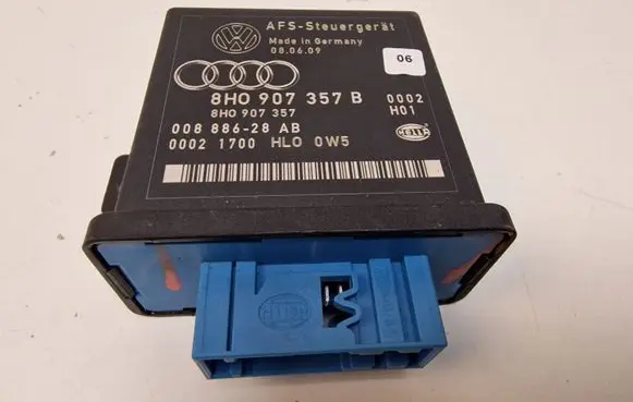 Audi A4 S4 B8 8K Light module LCM 8H0907357B